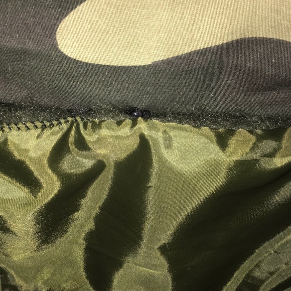 Off The Shoulder Green Army Jacket - Picture 8 of 8